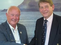 Dartmouth RNLI fundraising chairman steps down