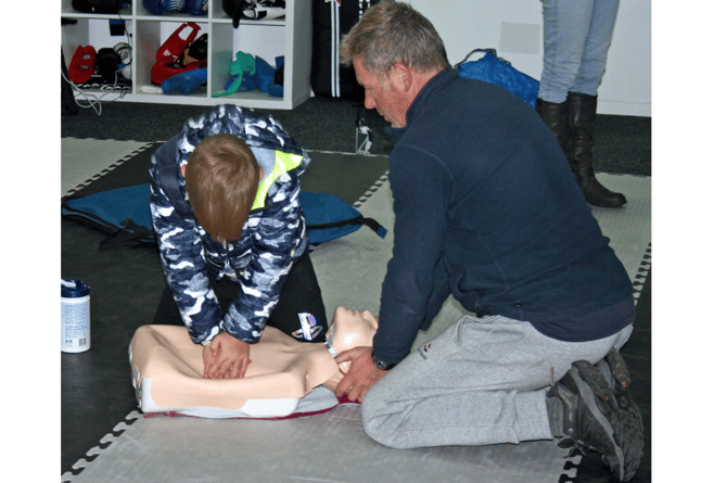 CPR and defibrillator Awareness sessions for members from Richard Newton Hall.