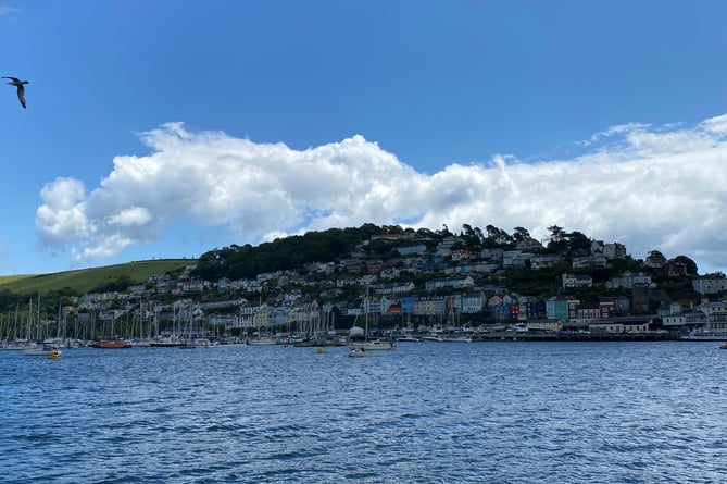 Kingswear from Dartmouth Pontoon 