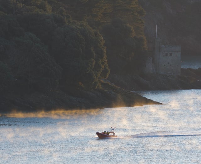 Lifeboat launches to investigate signal from misleading beacon