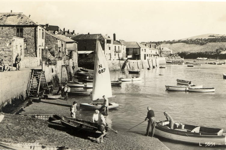 Small boats at the quayside, Salcombe